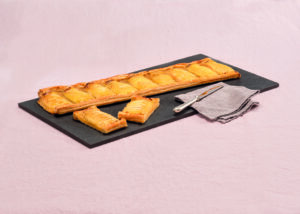 STRISCIA PASTA SFOGL CON MELA  4PZ